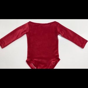 Ribbed Red Leo